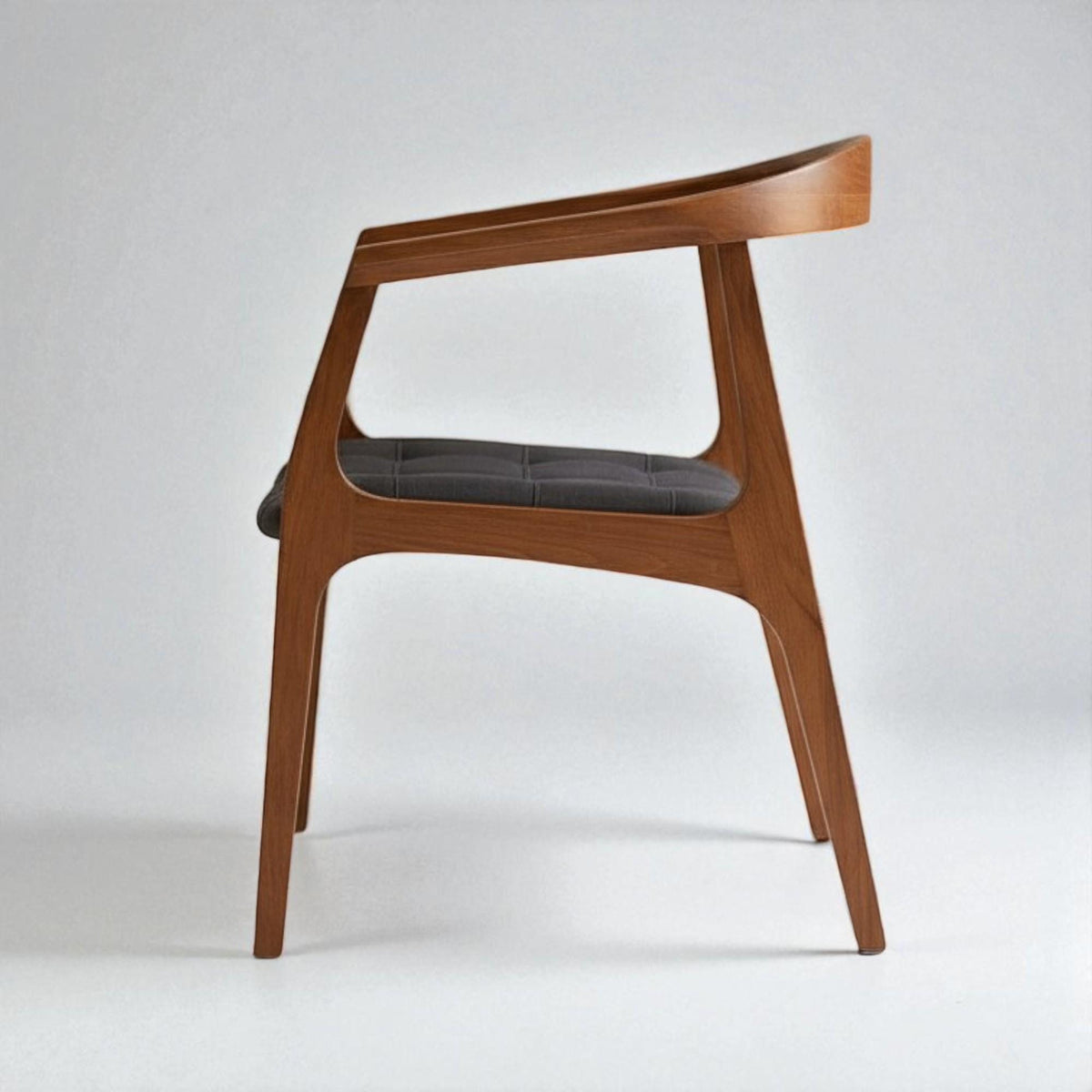 Modern Dining Chair with Wooden Arms – Stylish Kitchen & Living Room Seating
